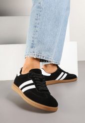 Czarne Skórzane Sneakersy w Stylu Tenisówek Ozdobione Paskami Alisira. Czarne obuwie sportowe casual damskie Born2be, z jeansu, tenisowe. Za 169.99 zł.