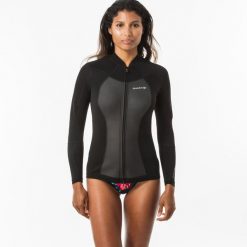 Kurtka surfingowa damska Olaian 900 z neoprenu 1,5 mm. Czarne kurtki damskie OLAIAN, xs, bez wzorów, z neoprenu, bez kaptura. Za 219.99 zł.