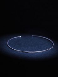 DIAMANTA Złota bransoletka z diamentami rozmiar: onesize. Szare bransoletki damskie DIAMANTA, złote. Za 1,609.99 zł.