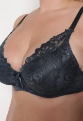 Ciemnozielony Koronkowy Biustonosz Full-Cup z Regulowanymi Ramiączkami Kristianna. Zielone biustonosze Renee, bez wzorów, z koronki. Za 24.99 zł.