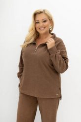 Oversizowa prążkowana bluza Good Day Ahead z kołnierzem i zamkiem w kolorze kakao/ciepły brąz Plus Size Oversize. Białe bluzy damskie Moda Size Plus Iwanek, l, bez wzorów, z dzianiny, bez kaptura. Za 219.90 zł.
