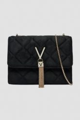 VALENTINO Czarna damska zamszowa torebka Charlotte Flap Bag. Czarne torebki wieczorowe damskie Valentino by Mario Valentino, bez wzorów, ze skóry ekologicznej, zamszowe, bez dodatków. W wyprzedaży za 294.99 zł.