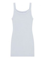 Guess Sukienka letnia J6GK28 K8RT2 Fioletowy jasny Slim Fit. Fioletowe sukienki dziewczęce Guess, z aplikacjami, z wiskozy, bez ramiączek, proste. Za 194.99 zł.