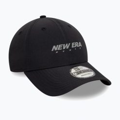 Czapka z daszkiem New Era NE Tech 9Forty. Czarne czapki z daszkiem damskie New Era, bez wzorów. Za 119.99 zł.
