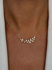 DI GIORGIO Pozłacany naszyjnik z cyrkoniami - dł. 45 cm rozmiar: onesize. Żółte naszyjniki damskie DI GIORGIO, z cyrkonią, pozłacane. Za 130.99 zł.