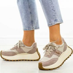 Beżowe skórzane półbuty damskie Filippo Dp6785/25. Brązowe obuwie sportowe damskie Filippo, na jesień, z jeansu, bez zapięcia. Za 289.00 zł.