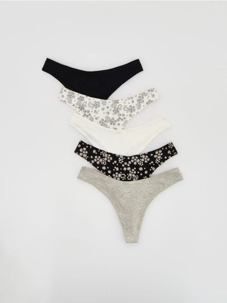 Bawełniane majtki typu stringi 5 pack - czarny. Czarne stringi Reserved, bez wzorów, z bawełny. Za 69.99 zł.