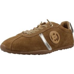 Buty CARMELA 163173C Brązowy. Brązowe obuwie trekkingowe damskie Carmela, ze skóry, bez zapięcia. Za 316.99 zł.