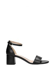 Wojas Sandały w kolorze czarnym na obcasie rozmiar: 39. Czarne sandały damskie Wojas, bez wzorów, z otwartym noskiem, bez obcasa, na koturnie, bez zapięcia. Za 230.53 zł.