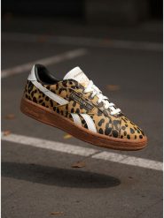 Reebok Sneakersy EO-CLUB C GROUNDS UK 100229527 Brązowy. Brązowe obuwie sportowe damskie Reebok, ze skóry, bez zapięcia. Za 259.99 zł.