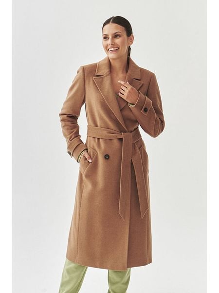 TATUUM Płaszcz zimowy w kolorze jasnobrązowym rozmiar: 40. Brązowe płaszcze damskie TATUUM, na zimę, bez wzorów, z puchu, bez kaptura. Za 590.20 zł.
