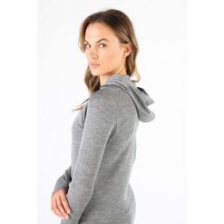 Sonatra - Koszulka z kapturem 100% wełna merino (195 g/m²). Szare koszulki damskie WOOLONA, m, bez wzorów, z wełny, bez kołnierzyka, bez ramiączek. W wyprzedaży za 324.00 zł.