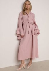 Różowa Wiskozowa Sukienka Koszulowa z Falbanami przy Rękawach i Paskiem Dinirae. Czerwone sukienki damskie Born2be, bez wzorów, z materiału, klasyczne, bez ramiączek. Za 199.99 zł.