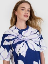 4F T-shirt oversize z nadrukiem damski - granatowa M. Niebieskie t-shirty damskie 4F, m, bez wzorów, z bawełny, bez kołnierzyka. W wyprzedaży za 49.99 zł.