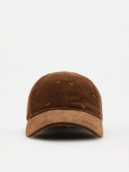 Czapka z wiązaniem - brązowy. Brązowe czapki damskie Reserved, bez wzorów. Za 59.99 zł.