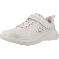 Buty SKECHERS WAVE 92 Biały. Białe obuwie trekkingowe damskie Skechers, z tkaniny, bez zapięcia. Za 290.00 zł.