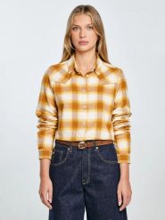 Koszula damska flanelowa z wiskozy w kratę żółto-brązowa Dreni 201. Żółte koszule damskie Big Star, l, bez wzorów, z tkaniny, eleganckie, bez kołnierzyka, bez ramiączek. Za 229.99 zł.
