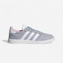 Sneakersy damskie ADIDAS Breaknet Sleek. Szare obuwie sportowe damskie Adidas, z kauczuku, bez zapięcia, trekkingowe. Za 199.99 zł.