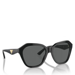Okulary przeciwsłoneczne Emporio Armani. Czarne okulary przeciwsłoneczne damskie Emporio Armani. Za 519.99 zł.