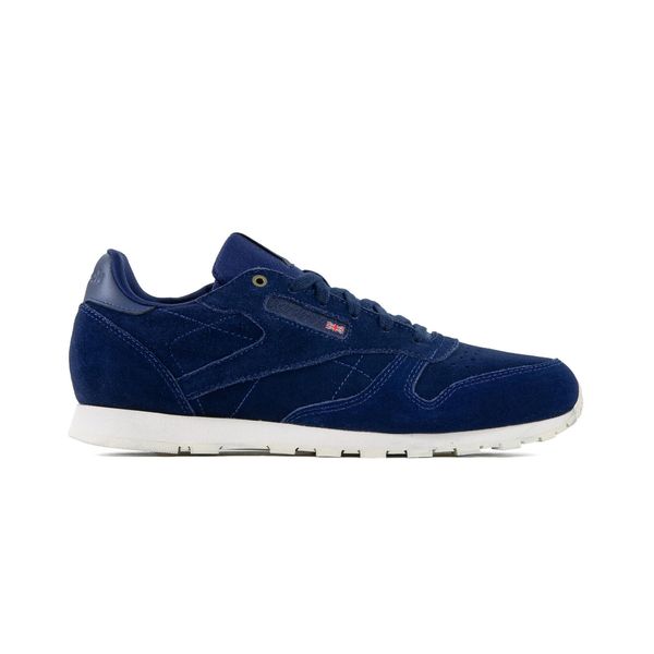 Buty na co dzień damskie REEBOK CL LEATHER MCC skóra. Obuwie sportowe damskie Reebok, ze skóry, bez zapięcia, trekkingowe. Za 224.00 zł.