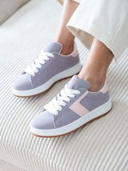 Bellucci Sneakersy w kolorze fioletowym rozmiar: 39. Różowe obuwie sportowe damskie Bellucci, bez zapięcia. Za 148.96 zł.