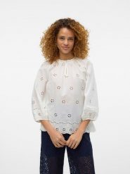 Vero Moda Bluzka w kolorze białym rozmiar: XS. Białe bluzki damskie Vero Moda, xs, bez wzorów, z bawełny, bez kołnierzyka, bez ramiączek. Za 57.06 zł.