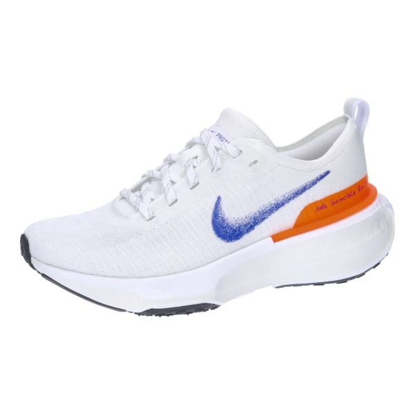 Buty do chodzenia damskie Nike Zoomx Invincible. Szare obuwie sportowe damskie Nike, z materiału, bez zapięcia, do biegania. Za 1,101.00 zł.