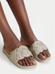 MEXX Klapki CEO-MICH1906041W-01 Złoty. Żółte klapki damskie Mexx, bez wzorów, z syntetyku, bez obcasa, bez zapięcia. Za 59.99 zł.