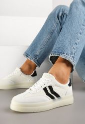 Białe Sneakersy w Stylu Tenisówek z Geometrycznymi Paskami Falenira. Białe obuwie sportowe damskie Born2be, z jeansu, bez zapięcia, tenisowe. Za 89.99 zł.