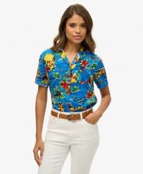 Superdry Koszula Beach Resort z wiskozy – Blue Dolphin Ocean. Niebieskie koszule damskie Superdry, na lato, bez wzorów, z wiskozy, bez kołnierzyka, bez ramiączek. Za 215.10 zł.