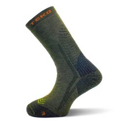 Skarpety sportowe z wełny Merino Teko ecoHIKE Medium Full Cushion Hiking 3.0. Zielone skarpetki damskie TEKO, bez wzorów, z wełny. Za 62.99 zł.