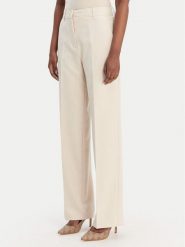 Guess Spodnie materiałowe W6RB02 WH9Y2 Beżowy Regular Fit. Brązowe spodnie materiałowe damskie Guess, z aplikacjami, z materiału. Za 479.99 zł.