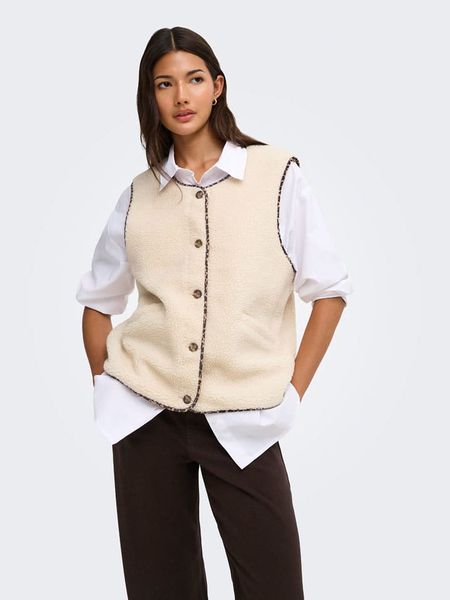 ONLY Kamizelka w kolorze kremowym rozmiar: XL. Brązowe kamizelki damskie Only, xl, bez wzorów, bez kaptura. Za 115.95 zł.