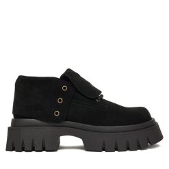 Trapery Steve Madden. Czarne trapery damskie Steve Madden, bez zapięcia. Za 499.99 zł.