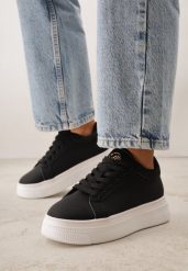 Czarne Sneakersy VICES z Metaliczną Wstawką Perforacją i Gwiazdą Edanatia. Czarne obuwie sportowe damskie Born2be, z jeansu, bez zapięcia. Za 99.99 zł.