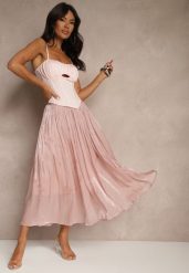 Różowa Spódnica o Rozkloszowanym Kroju z Ozdobnymi Cyrkoniami Folaressa. Czerwone spódnice damskie Renee, na co dzień, l, z aplikacjami, eleganckie, midi. Za 54.99 zł.
