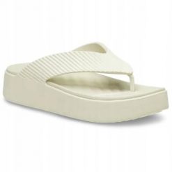 Japonki Dla Dorosłych Crocs Getaway Groove Platform Flip. Fioletowe klapki damskie Crocs, bez wzorów, z materiału, bez obcasa, bez zapięcia. Za 191.99 zł.