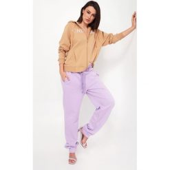 Spodnie dresowe TWINSET. Spodnie dresowe damskie Twinset Milano, s, bez wzorów, z dresówki. W wyprzedaży za 275.07 zł.
