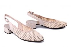 RIEKER 47060-60 beige, czółenka damskie. Brązowe czółenka damskie Rieker, bez wzorów, bez obcasa. Za 299.90 zł.