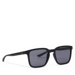 Okulary przeciwsłoneczne Nike. Czarne okulary przeciwsłoneczne damskie Nike. Za 279.99 zł.