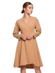 Stylove Sukienka w kolorze beżowym rozmiar: S. Brązowe sukienki damskie Stylove, bez wzorów, bez ramiączek. Za 168.06 zł.