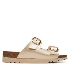 Klapki Scholl. Żółte klapki damskie Scholl, bez wzorów, bez obcasa, bez zapięcia. Za 339.99 zł.