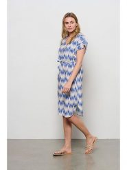 &Co Woman Sukienka "Aline" w kolorze biało-niebieskim rozmiar: M. Białe sukienki damskie &Co Woman, bez wzorów, z tkaniny, bez ramiączek. Za 124.11 zł.