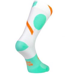 Skarpetki Sporcks Monte Becco. Zielone skarpetki damskie SPORCKS, bez wzorów, z nylonu. Za 153.50 zł.