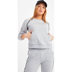 BLUZA ARMANI EXCHANGE. Bluzy damskie Armani Exchange, xl, bez wzorów, bez kaptura. W wyprzedaży za 511.20 zł.