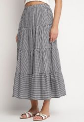 Czarno-Biała Bawełniana Spódnica Rozkloszowana w Kratę Stolitte. Czarne spódnice damskie Born2be, l, bez wzorów, z bawełny, eleganckie, maxi. Za 84.99 zł.