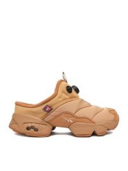 Reebok Klapki EO-INSTAPUMP FURY MULE 100230816 Beżowy. Brązowe klapki damskie Reebok, bez wzorów, z materiału, bez obcasa, bez zapięcia. Za 649.99 zł.