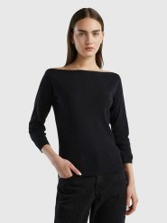 Benetton Sweter w kolorze czarnym rozmiar: L. Czarne swetry klasyczne damskie Benetton, l, z bawełny, bez kołnierzyka. Za 92.21 zł.