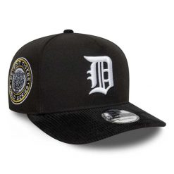 Czapka baseballowa Tigers 19Twenty. Czarne czapki z daszkiem damskie New Era, bez wzorów. Za 216.50 zł.