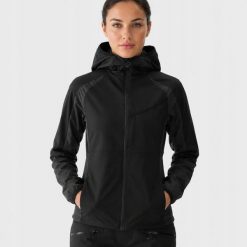KURTKA DAMSKA PUCHOWA 4F PRIMALOFT TVJAF136 L. Czarne kurtki damskie 4F, l, bez wzorów, z dresówki, bez kaptura. Za 499.90 zł.
